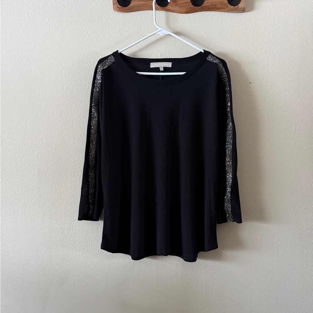 Chloe and Jasmine Black Blouse Silver Shimmer Sleeve Embellishments size 1X